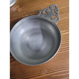 Colonial Williamsburg Kirk Stieff Pewter Porringer Bowl with Handle CW15-2